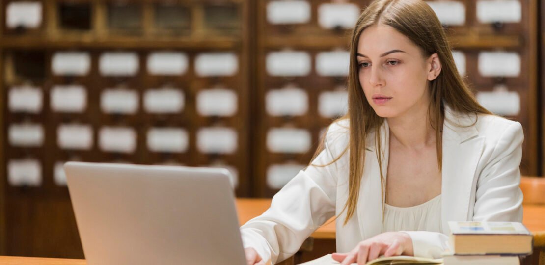 pursuing an online mba program